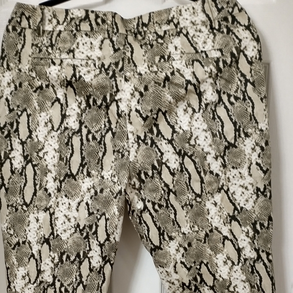 Pants - Picture 2 of 4